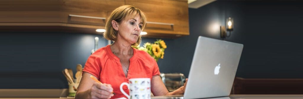 our-partnership-solla-banner